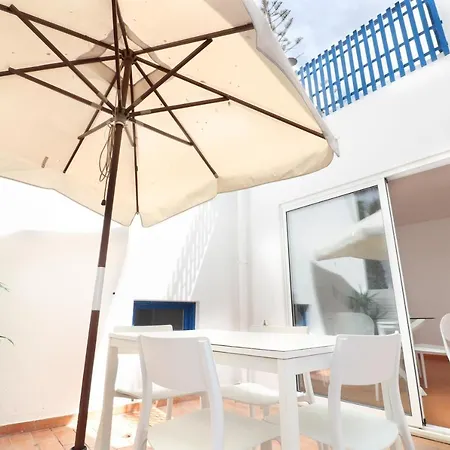 Seagull Rooftop @150 M *