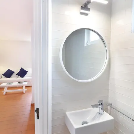 ヴィラ Seagull Rooftop @150 M *